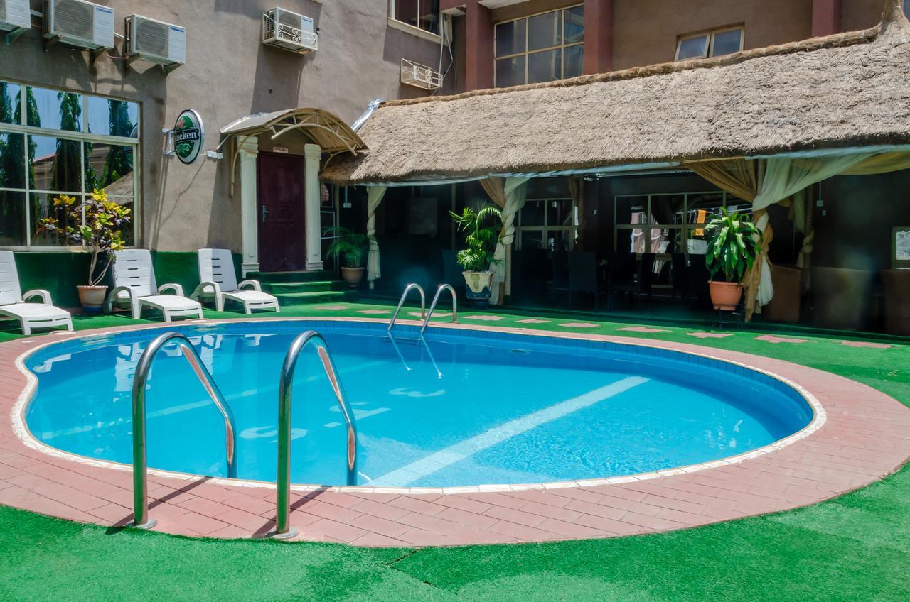 3Js Hotels Limited Abuja Exterior foto